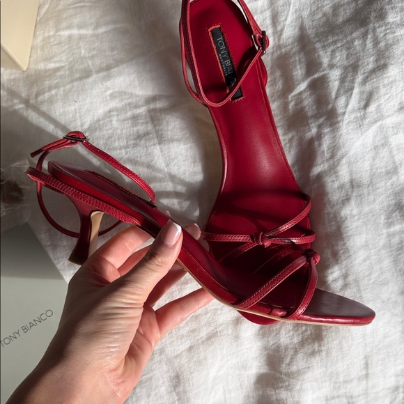 Tony Bianco Scarlet Sandals- Size 10- NWT - Picture 4 of 6